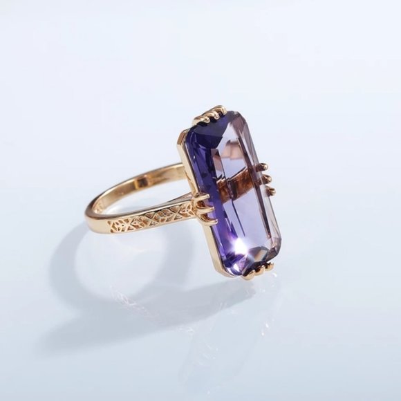 18k Gold Plated DIAMOND CUT Purple Stone Ring - Picture 4 of 5